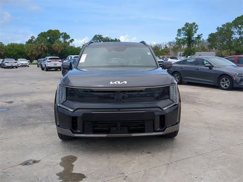 New 2026 Kia EV9 GT-Line image 3