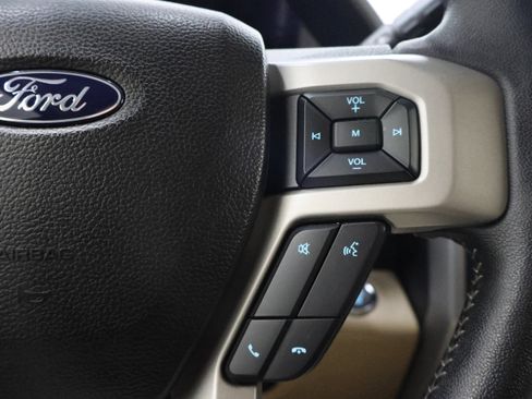 Used 2019 Ford F350 Lariat w/ Lariat Ultimate Package image 13