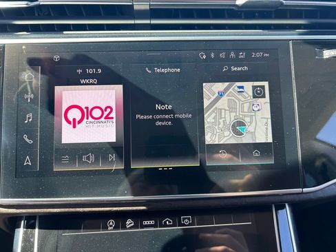 Used 2022 Audi Q8 Premium Plus w/ Premium Plus Package AWD/4WD image 13
