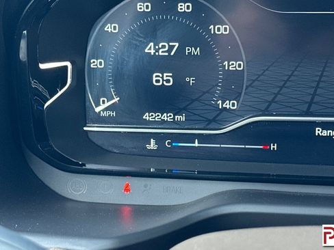 Certified 2024 GMC Yukon Denali AWD/4WD image 32