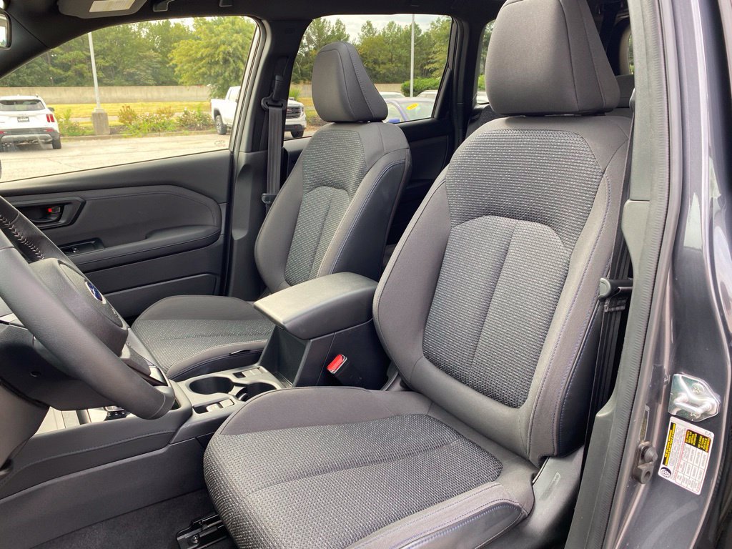 Used 2025 Subaru Forester Premium AWD/4WD image 24
