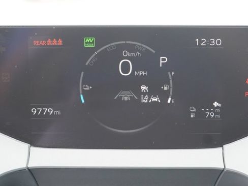 Used 2025 Toyota Prius Plug-In Hybrid FWD image 20