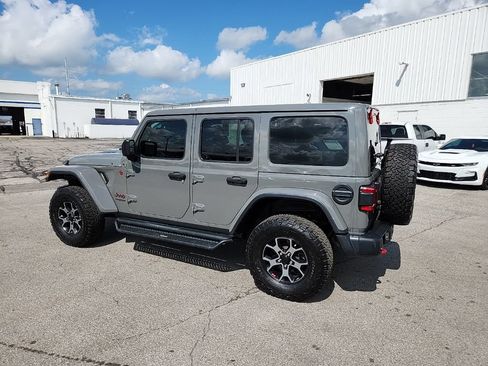 Used 2019 Jeep Wrangler Unlimited Rubicon w/ Dual Top Group AWD/4WD image 7