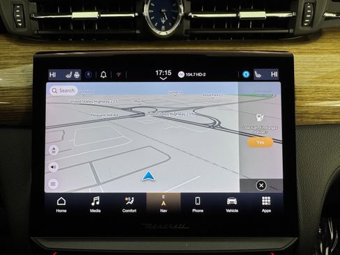 Used 2022 Maserati Quattroporte GT image 25