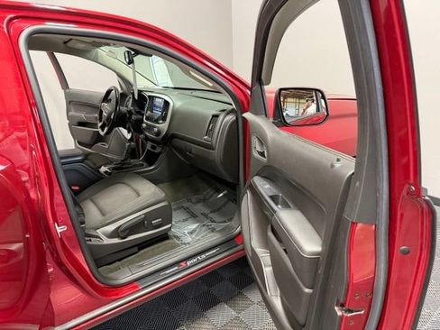 Used 2017 GMC Canyon SLE w/ SLE Convenience Package AWD/4WD image 23