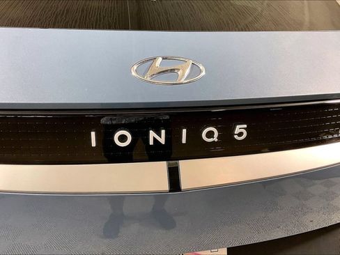 Used 2024 Hyundai Ioniq 5 SEL RWD image 7
