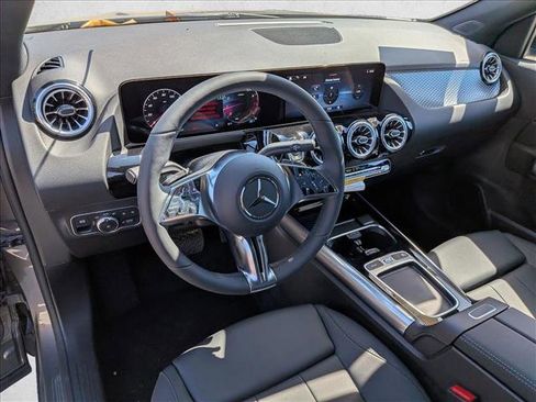 New 2026 Mercedes-Benz GLA 250 4MATIC image 3