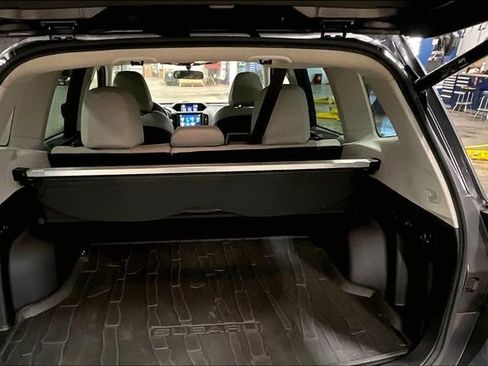 Used 2023 Subaru Forester Limited image 28