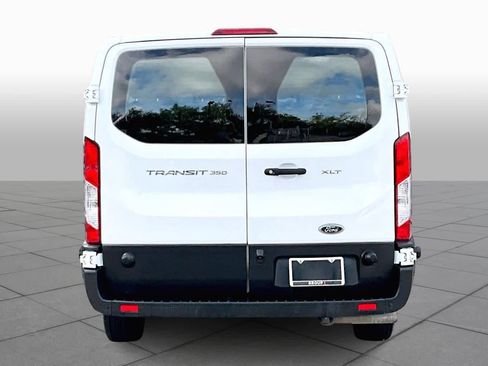 Used 2024 Ford Transit 350 XLT image 4