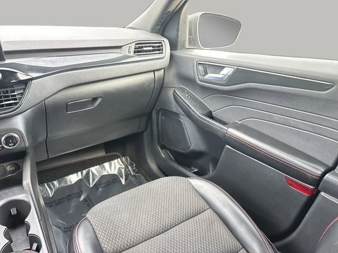 Certified 2023 Ford Escape ST-Line w/ Cold Weather Package image 10