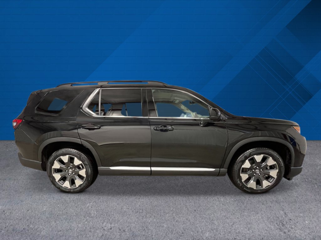 New 2026 Honda Pilot Touring image 2
