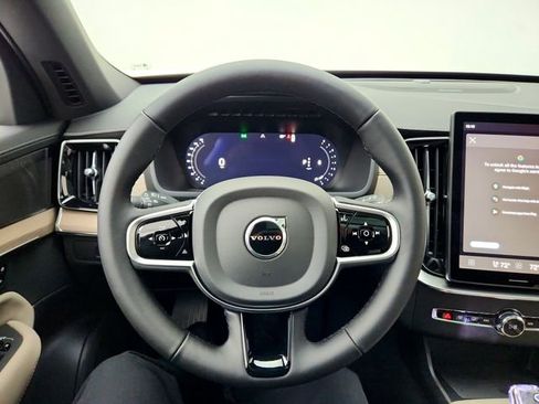New 2026 Volvo XC90 B6 Plus w/ Protection Package image 21