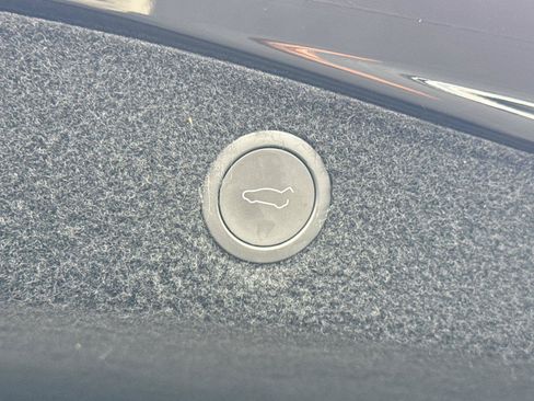 Used 2024 Tesla Model 3 RWD image 12