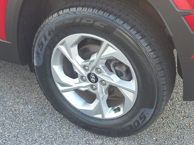 Used 2022 Hyundai Tucson SE w/ Cargo Package AWD/4WD image 10