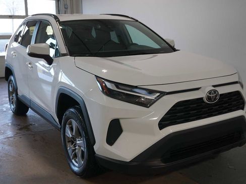 Used 2024 Toyota RAV4 XLE image 5