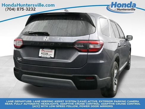Used 2025 Honda Pilot EX-L image 3