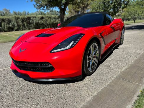 Used 2016 Chevrolet Corvette w/ 3LT Preferred Equipment Group image 6