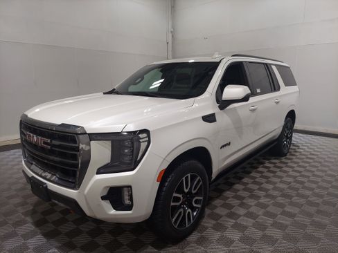 Used 2023 GMC Yukon XL AT4 w/ AT4 Premium Package image 1