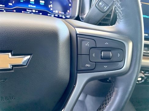 Used 2023 Chevrolet Silverado 1500 LT image 18