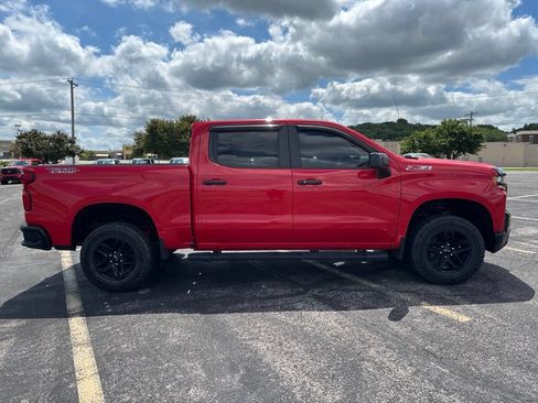 Used 2021 Chevrolet Silverado 1500 LT Trail Boss AWD/4WD image 4