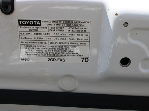Used 2019 Toyota Tacoma SR5 image 19