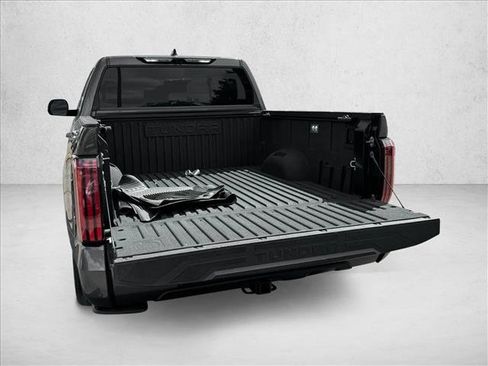 Used 2023 Toyota Tundra Platinum w/ Advanced Package AWD/4WD image 7