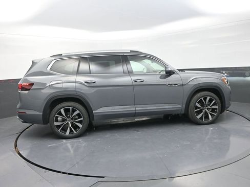 New 2026 Volkswagen Atlas SEL Premium R-Line AWD/4WD image 11