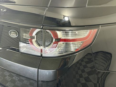 Used 2019 Land Rover Discovery Sport AWD/4WD image 34