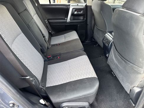 Used 2024 Toyota 4Runner SR5 AWD/4WD image 18