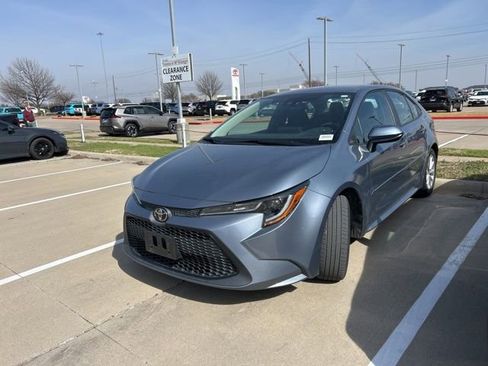 Used 2022 Toyota Corolla LE w/ LE Convenience Package image 7