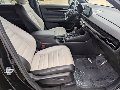 Used 2025 Honda CR-V Sport Touring image 31