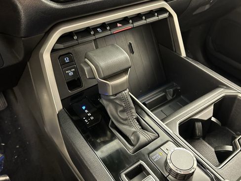 Used 2024 Toyota Tundra SR5 image 15