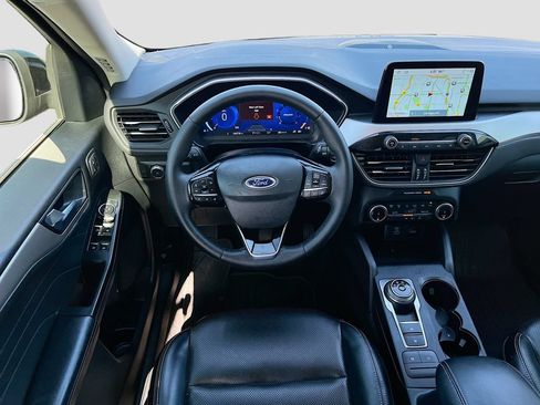 Used 2022 Ford Escape SEL w/ Technology Package FWD image 23