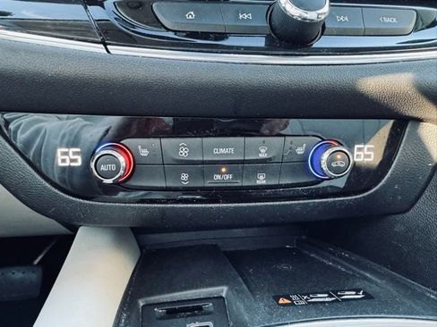 Used 2023 Buick Enclave Essence w/ Experience Buick Package image 34