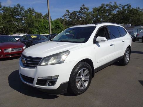 Used 2016 Chevrolet Traverse LT image 7