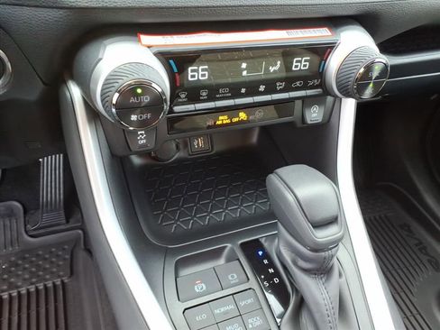 New 2025 Toyota RAV4 XLE image 14