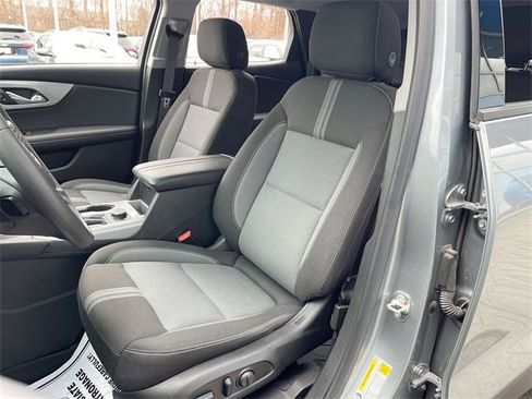 Certified 2024 Chevrolet Blazer LT w/ Convenience Package image 19