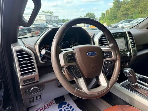 Used 2019 Ford F150 King Ranch w/ Equipment Group 601A Luxury AWD/4WD image 14