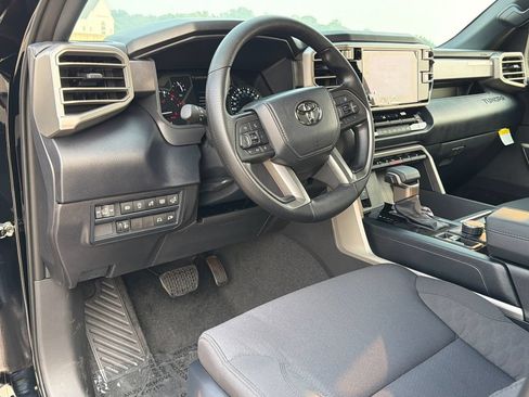 New 2026 Toyota Tundra SR5 AWD/4WD image 15