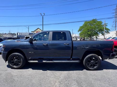 Used 2025 RAM 2500 Big Horn AWD/4WD image 4