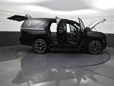 Used 2026 Chevrolet Tahoe RST w/ Comfort Package RWD image 34