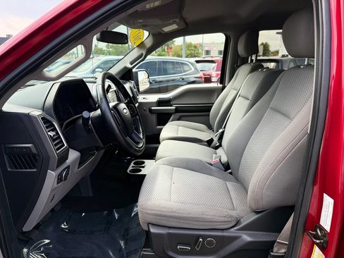 Used 2017 Ford F150 XLT w/ Equipment Group 302A Luxury AWD/4WD image 12