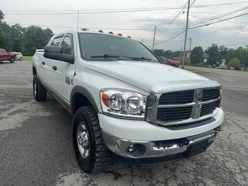 Used 2009 Dodge Ram 2500 Truck SLT w/ Popular Equipment Group AWD/4WD image 8