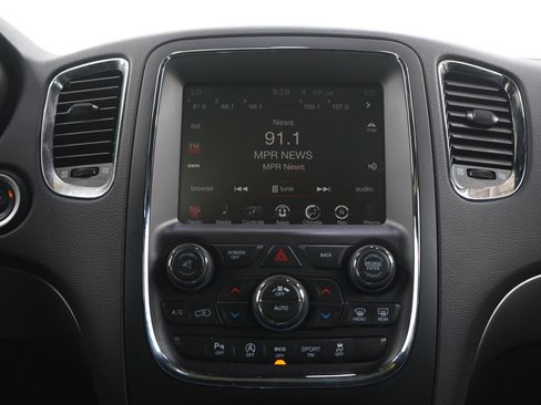 Used 2016 Dodge Durango Limited w/ Premium Group image 17