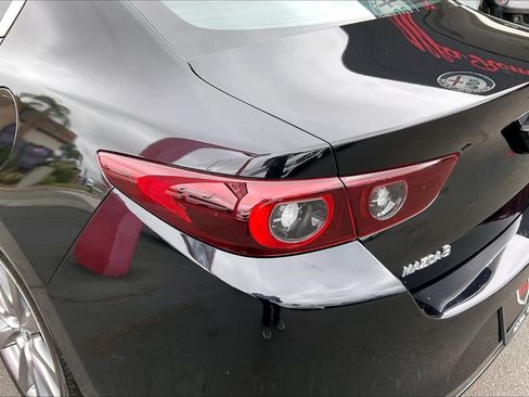 Used 2025 MAZDA MAZDA3 s FWD image 27