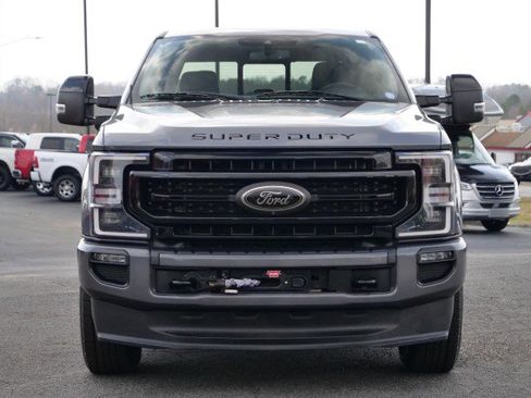 Used 2022 Ford F350 Lariat w/ Black Appearance Package image 5