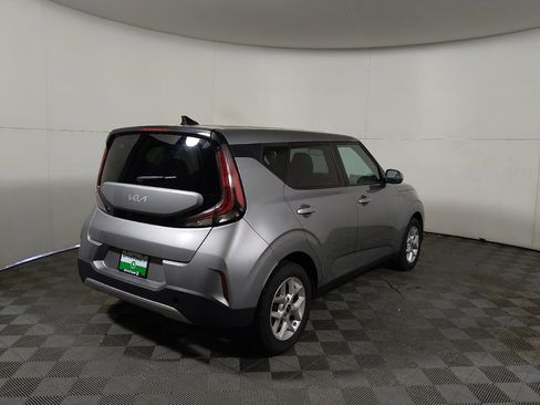 Used 2024 Kia Soul LX w/ Option Group 015 image 9