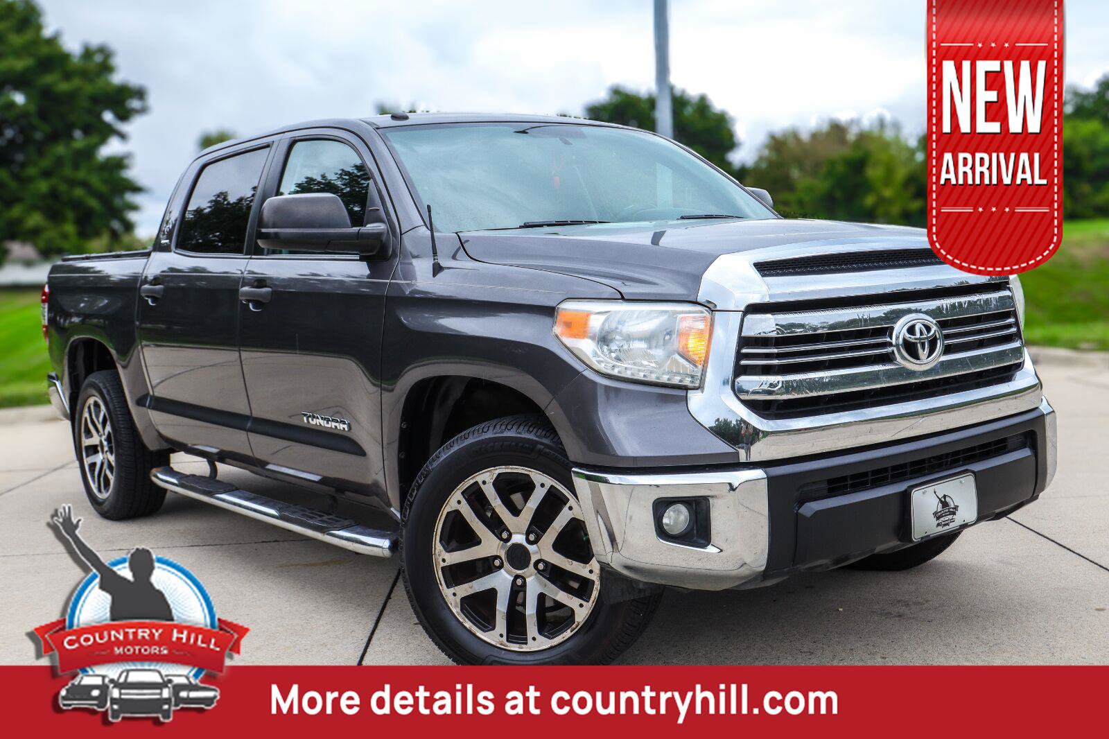 Used 2017 Toyota Tundra SR5 RWD image 1