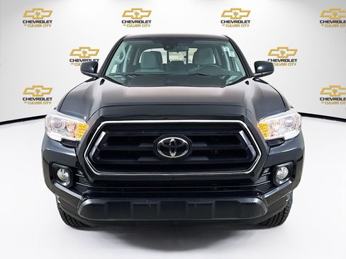 Used 2020 Toyota Tacoma SR5 image 2