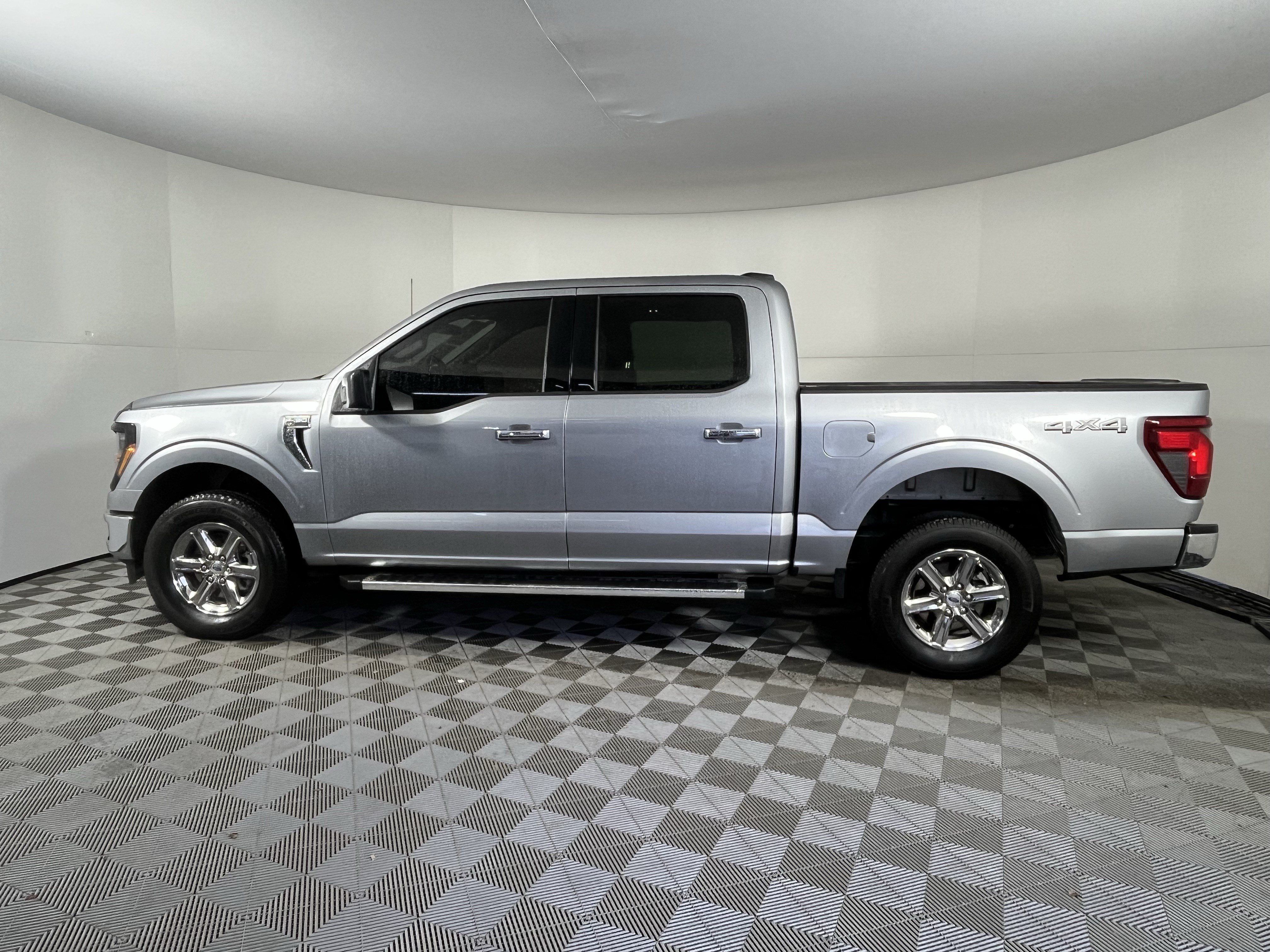 Used 2025 Ford F150 XLT w/ Equipment Group 301A Standard AWD/4WD image 2